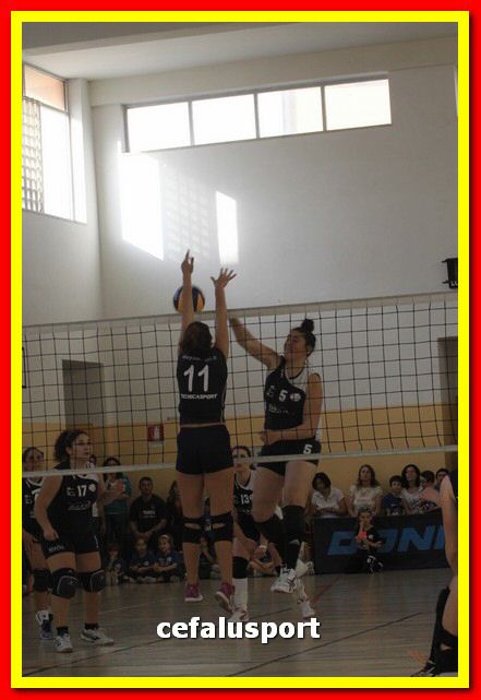 150523 volley 297_tn.jpg
